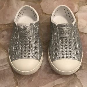 Silver Sparkly Native toddler shoes size 6